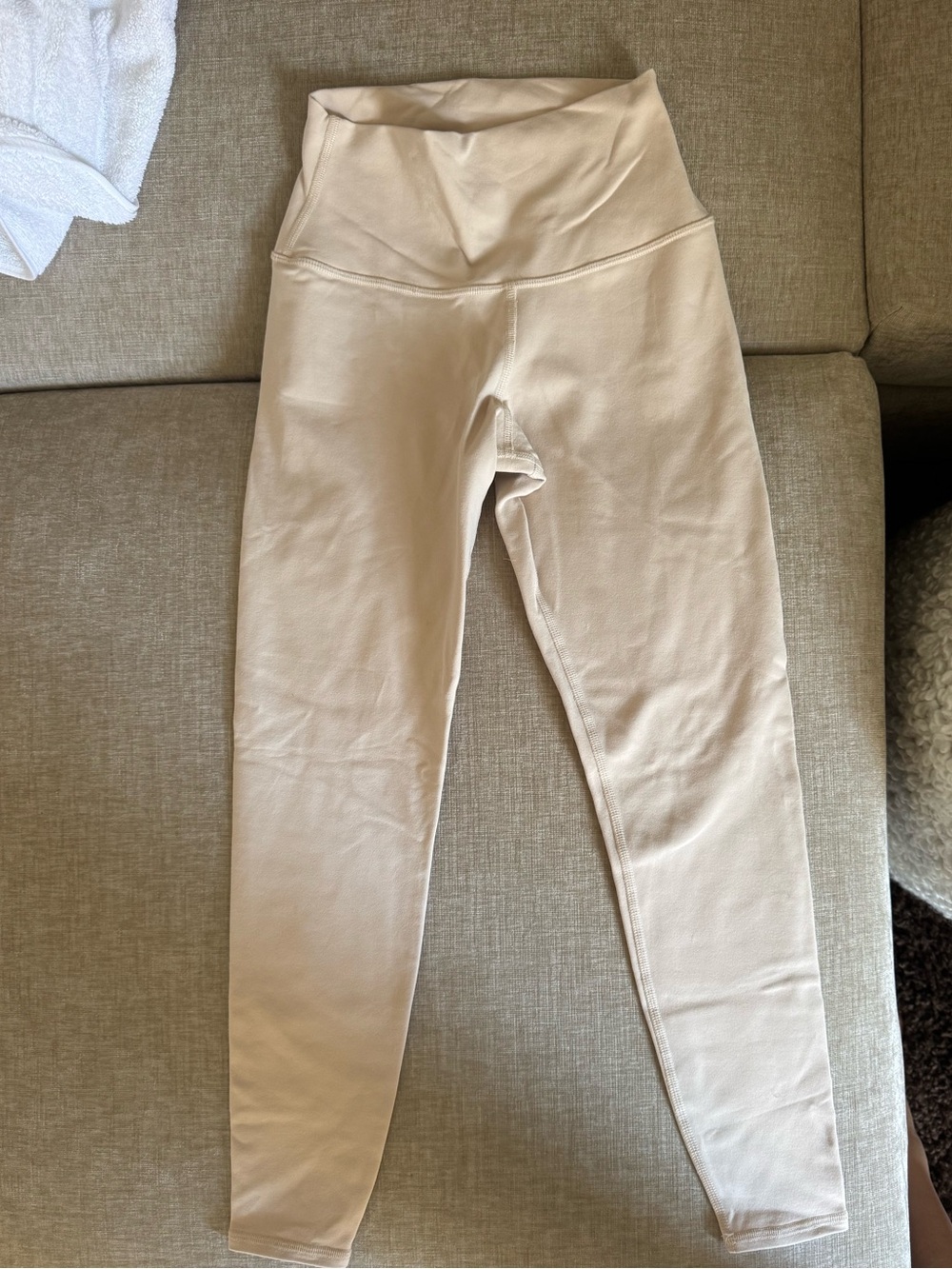 ALO Yoga Cream Seamless High-Waist Leggings Size XS